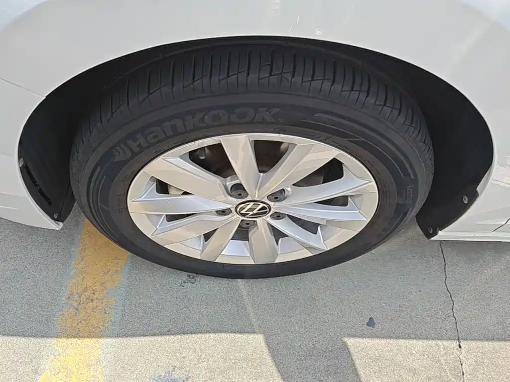 Volkswagen Bora — миниатюра 23