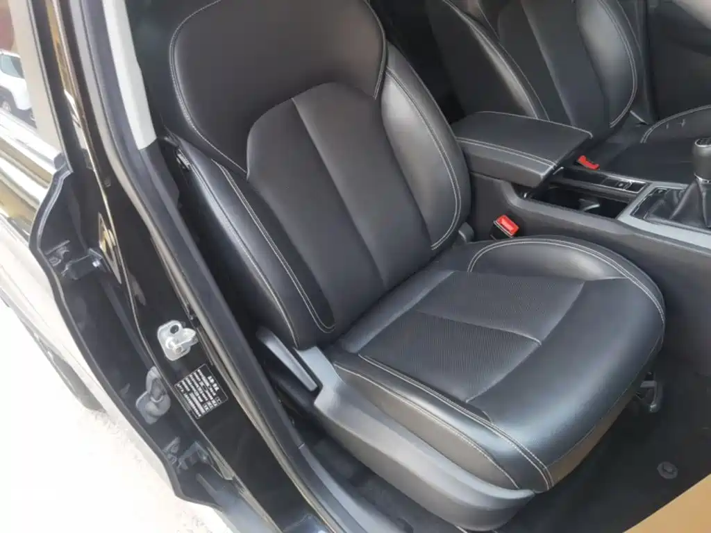 Roewe RX5 — миниатюра 25
