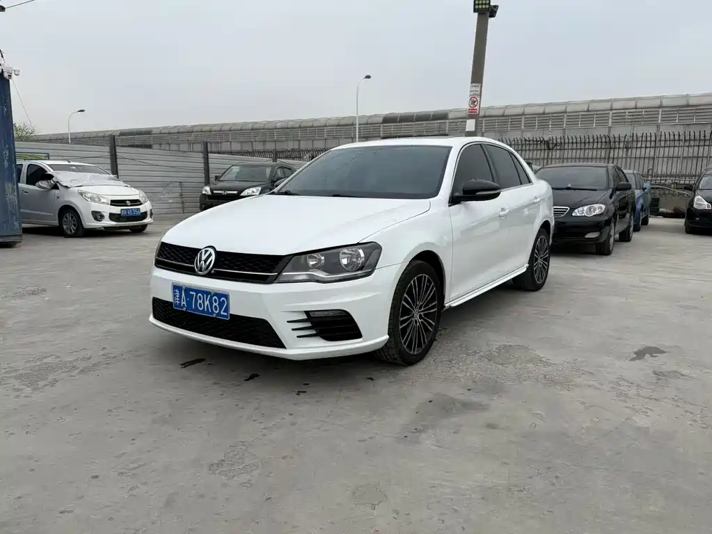 Volkswagen Bora 2015