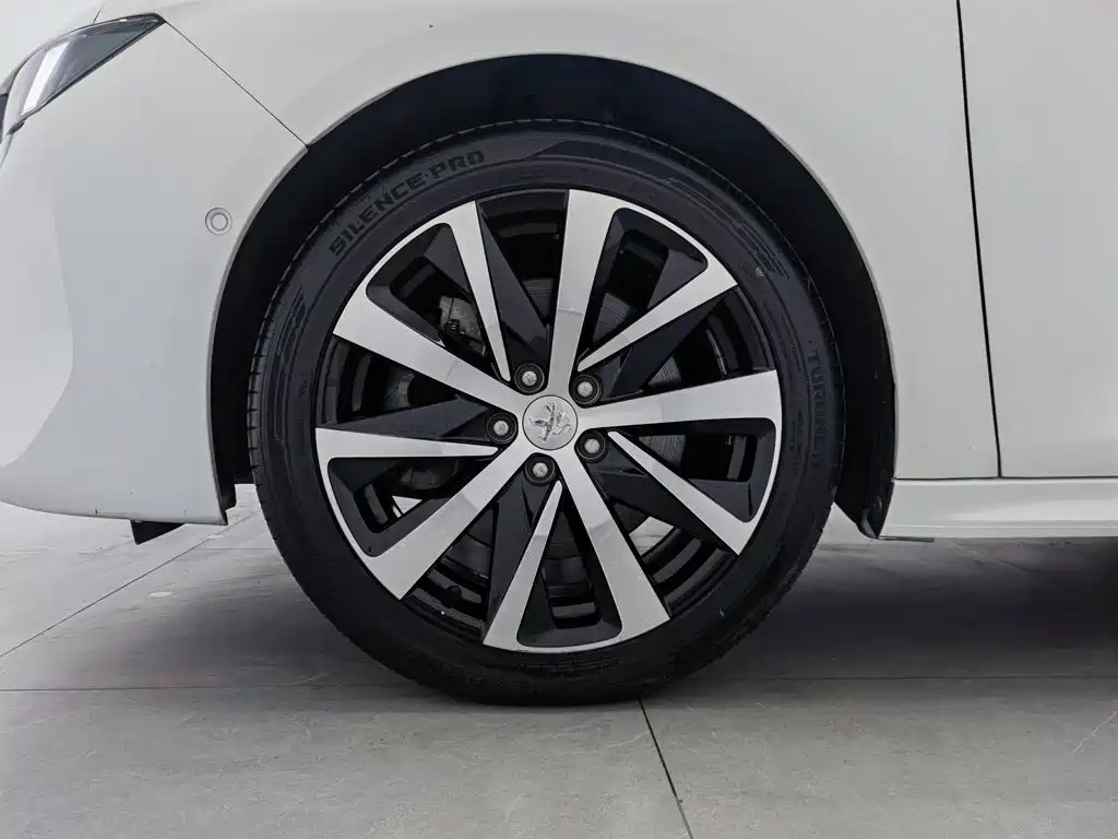 Peugeot 508 — миниатюра 17