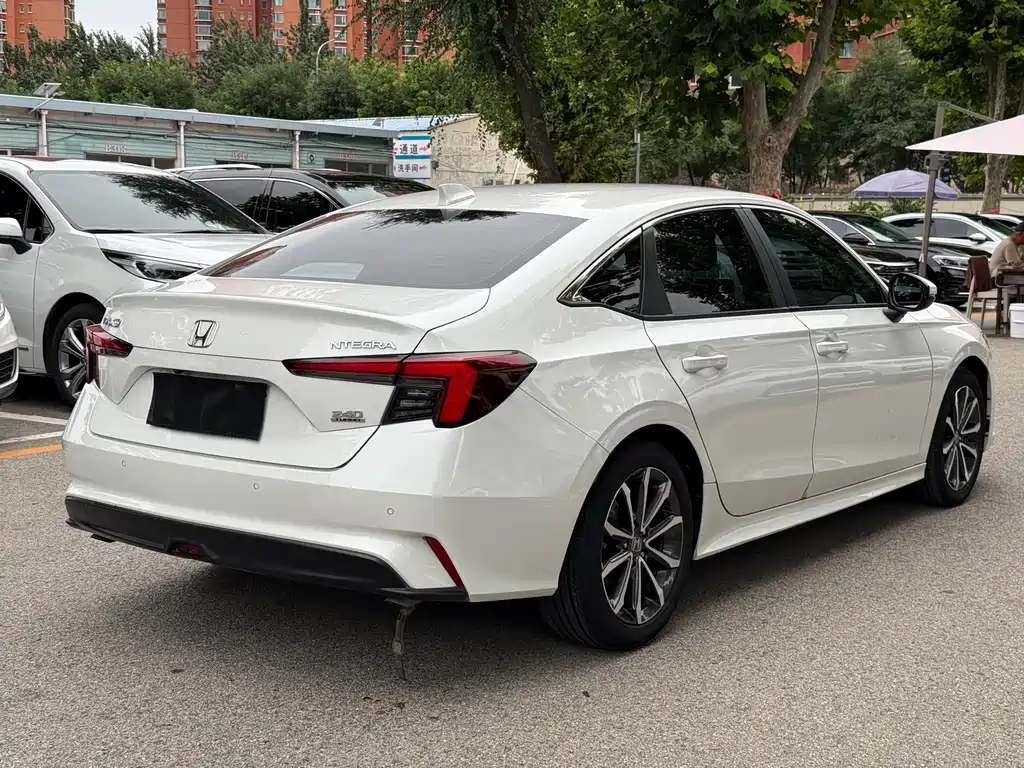 Honda Integra — миниатюра 15