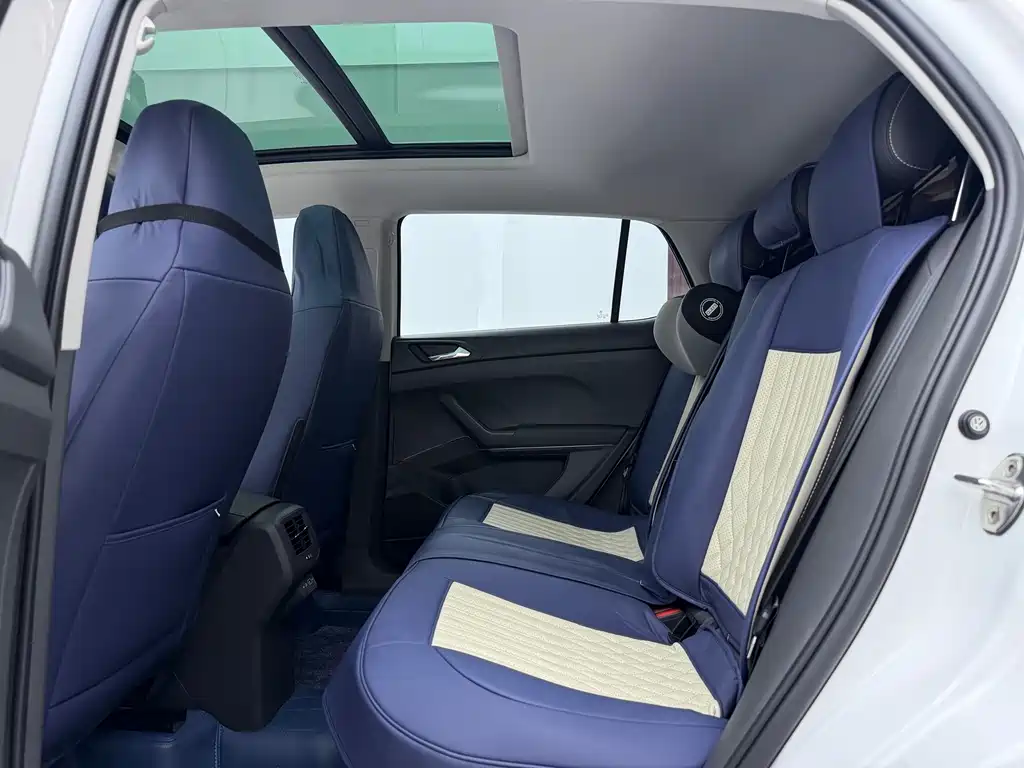 Volkswagen T-Cross — миниатюра 17