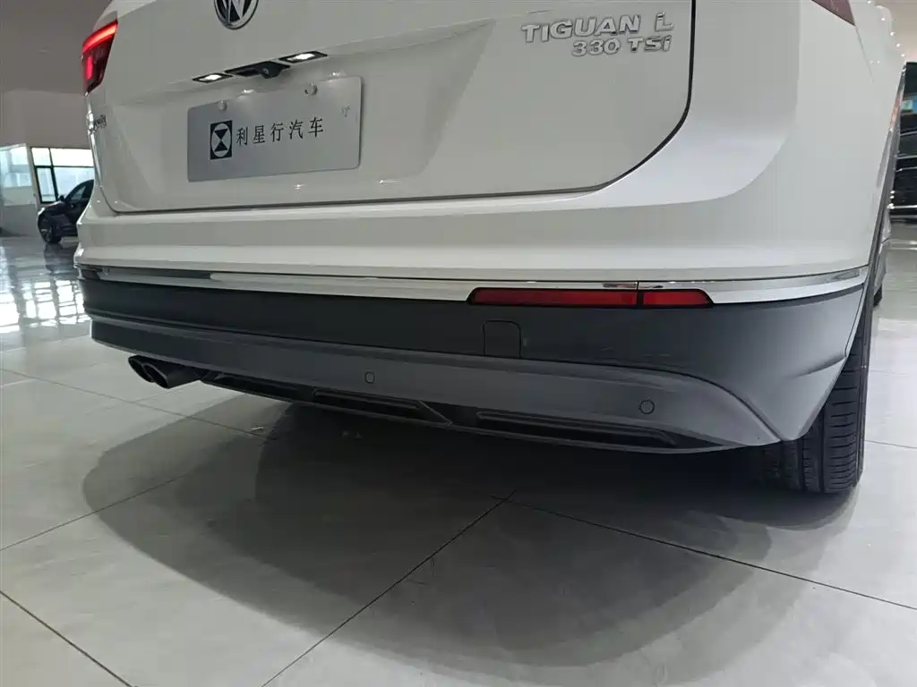Volkswagen Tiguan L — миниатюра 9