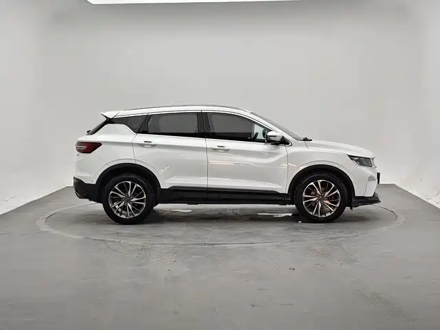 Geely Binyue — миниатюра 3