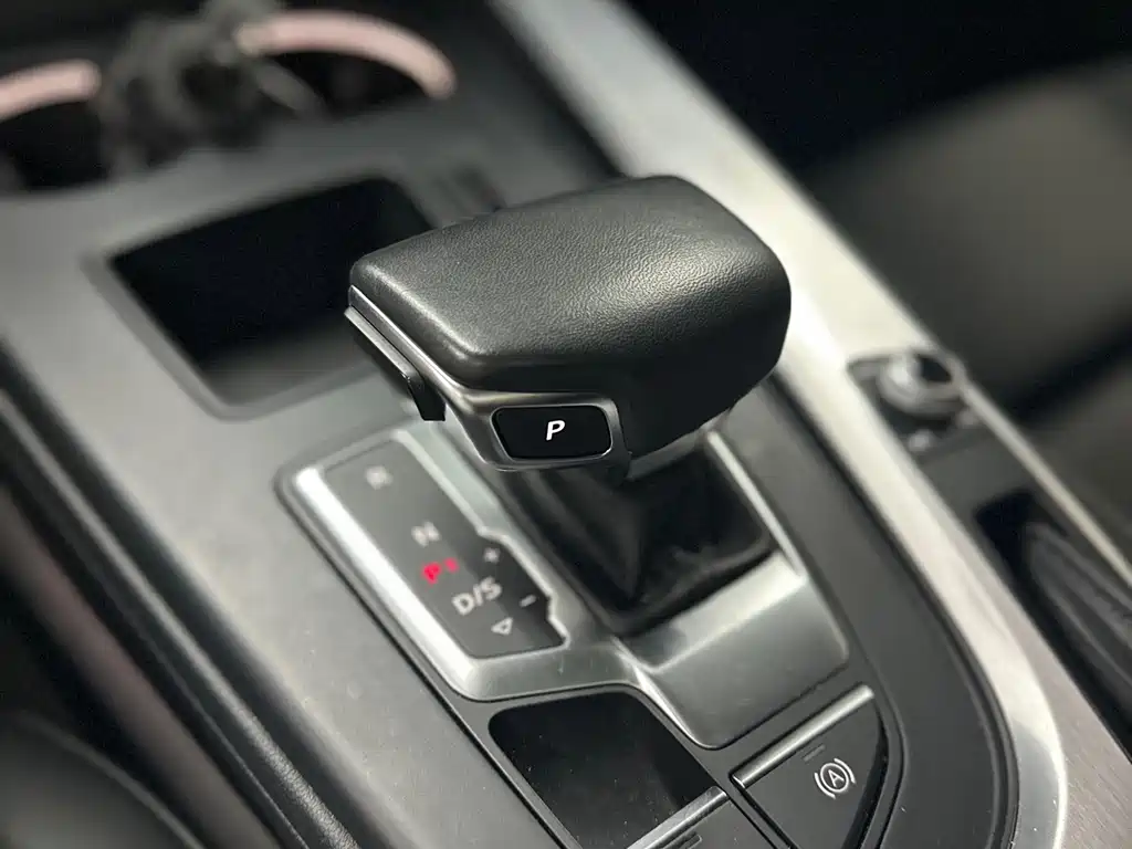 Audi A4L — миниатюра 9