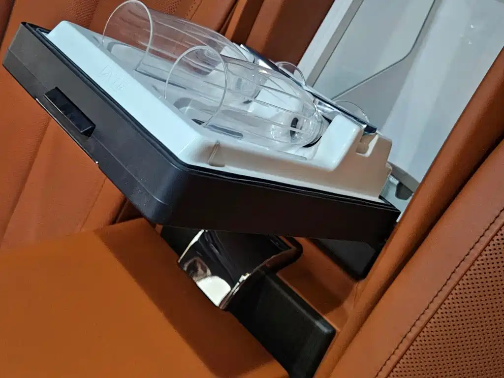 Rolls-Royce Cullinan 2018 мест