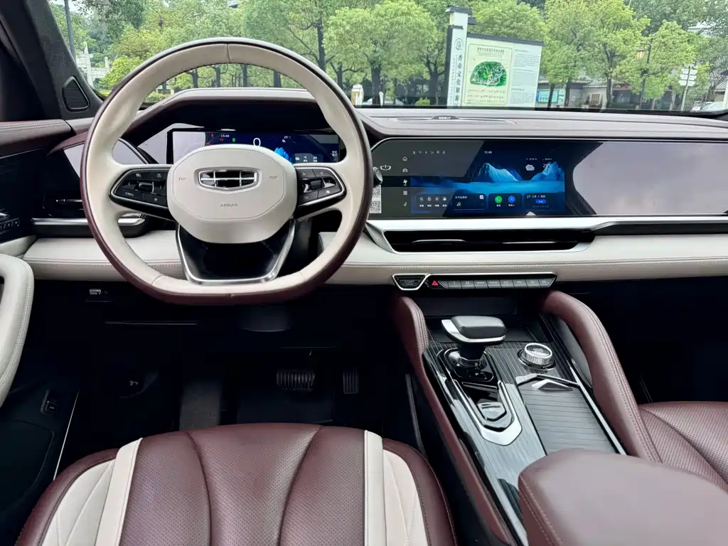 Geely Xingyue L — миниатюра 15