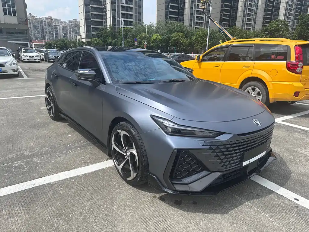 Changan UNI-V — миниатюра 3
