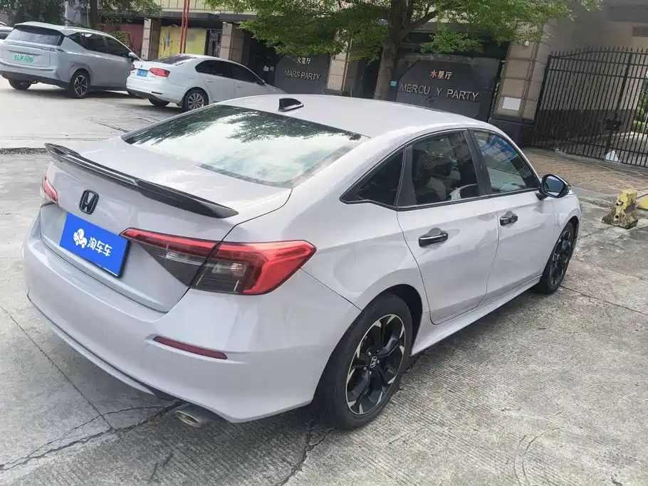 Honda Civic — миниатюра 3