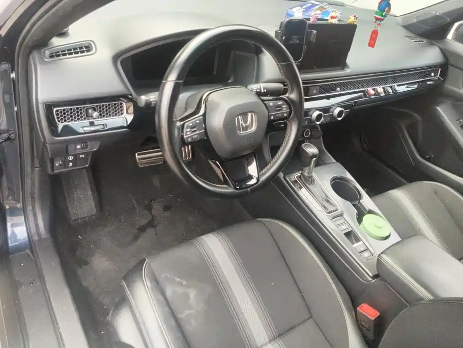 Honda Civic — миниатюра 12