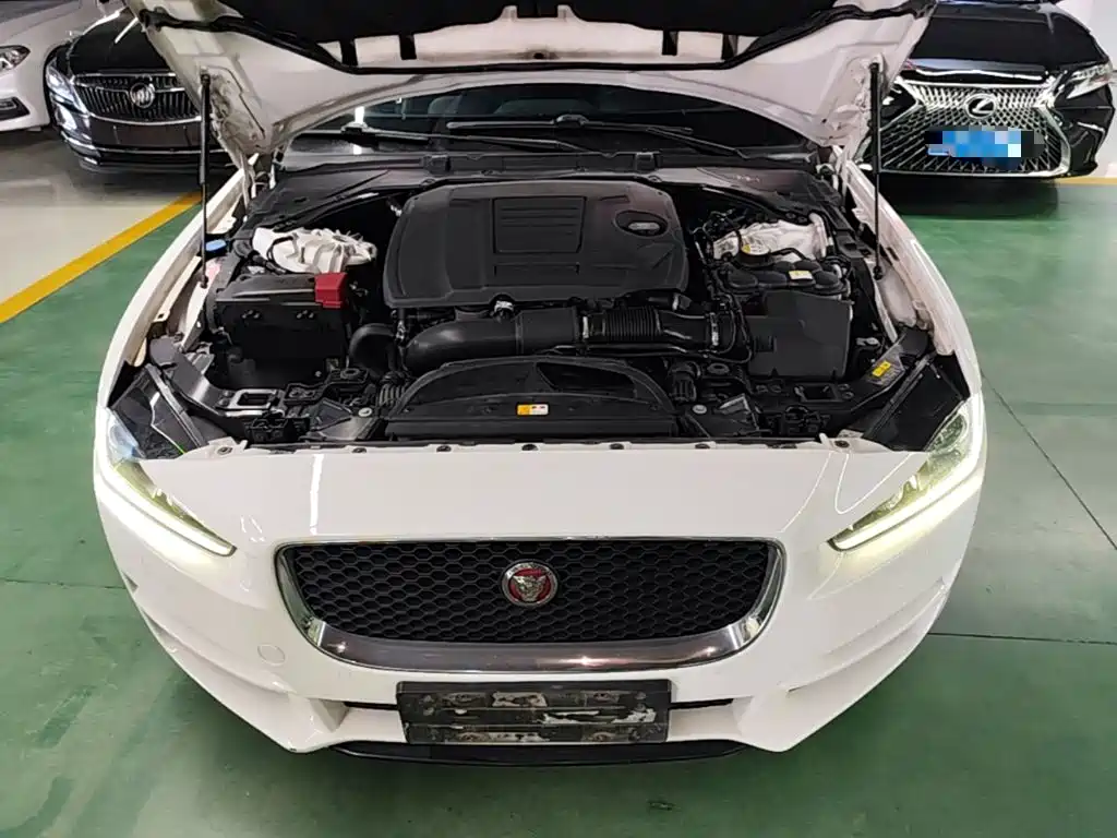 Jaguar XEL — миниатюра 20
