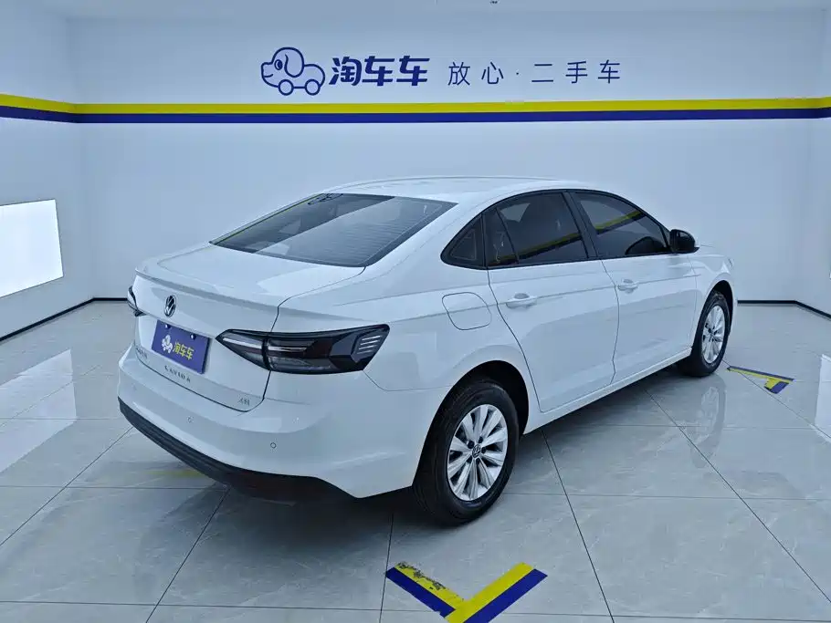 Volkswagen Lavida — миниатюра 3