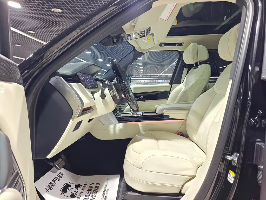 Land Rover Range Rover — миниатюра 4