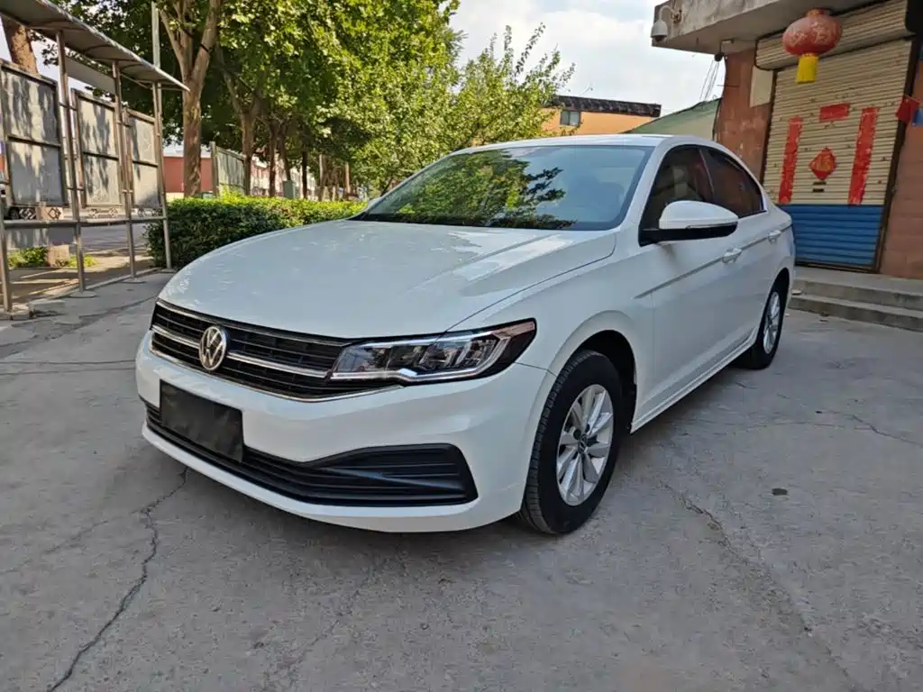 Volkswagen Bora — миниатюра 2
