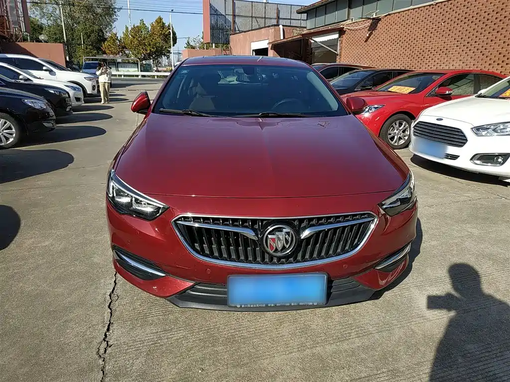 BUICK REGAL