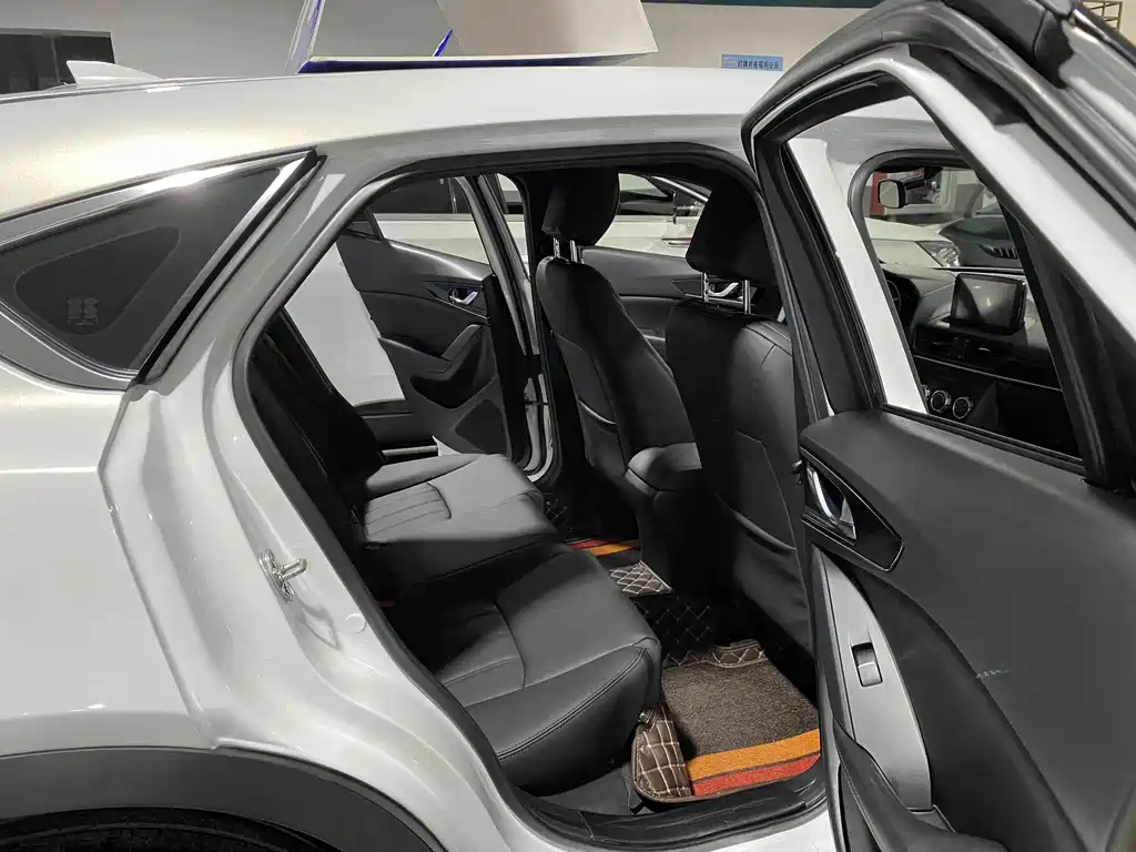 Mazda CX-4 — миниатюра 9