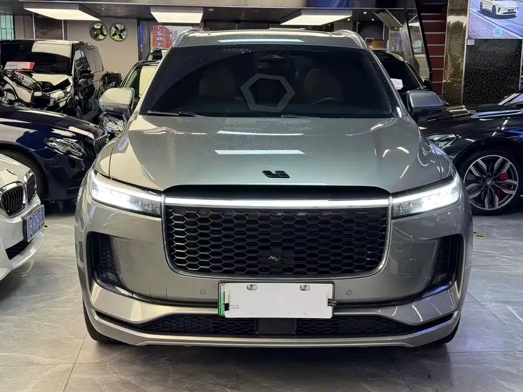 Li Auto Li ONE — миниатюра 2