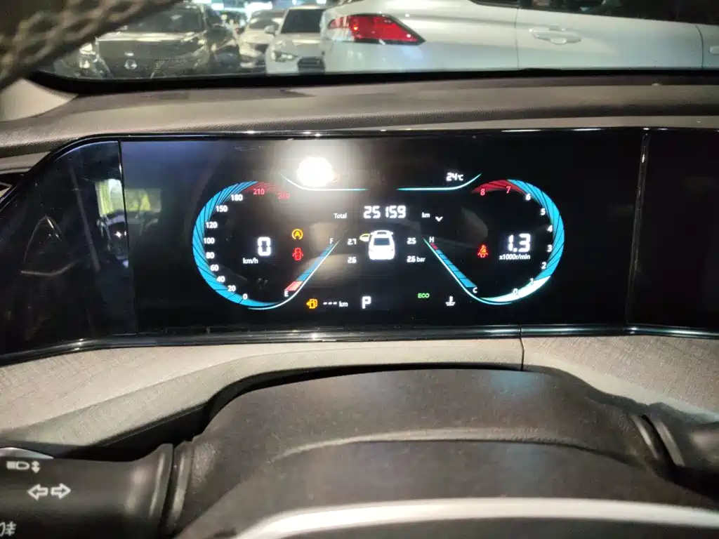 Changan Eado — миниатюра 8