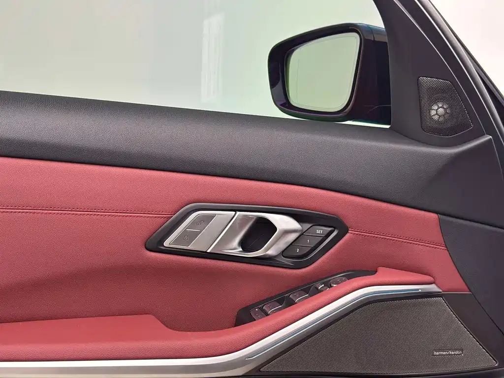 BMW 3 Series — миниатюра 10