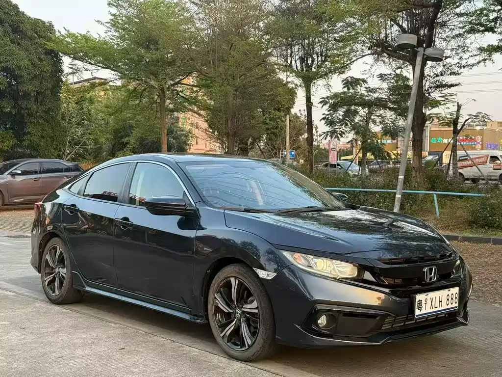 Honda Civic — миниатюра 3