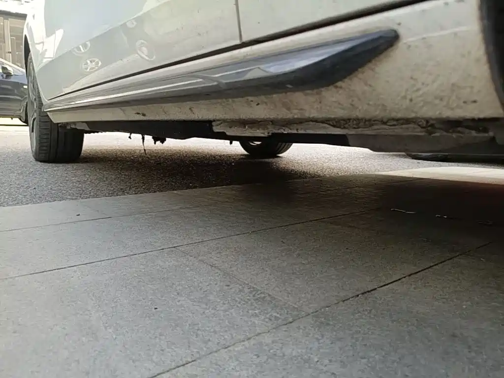 Audi A4L — миниатюра 21
