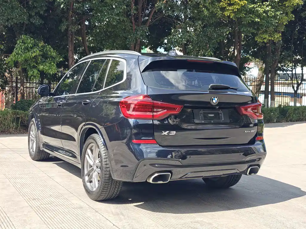 BMW X3 — миниатюра 13