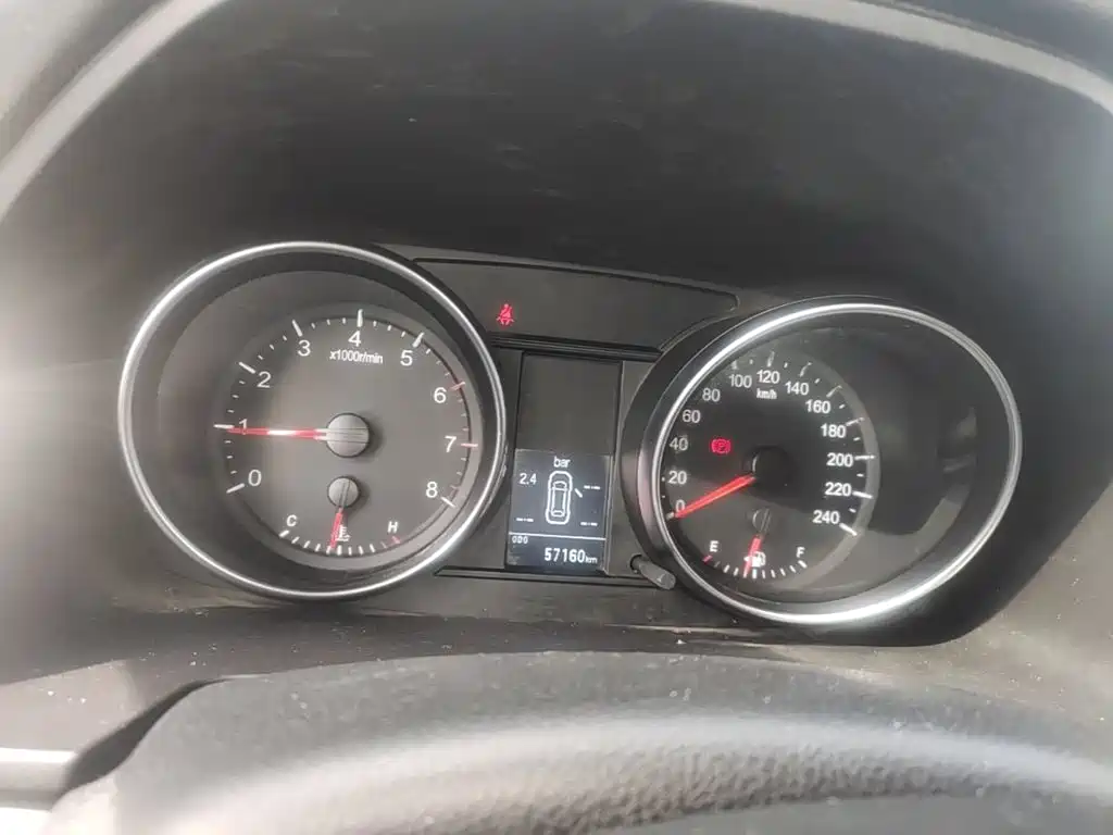Haval M6 — миниатюра 12