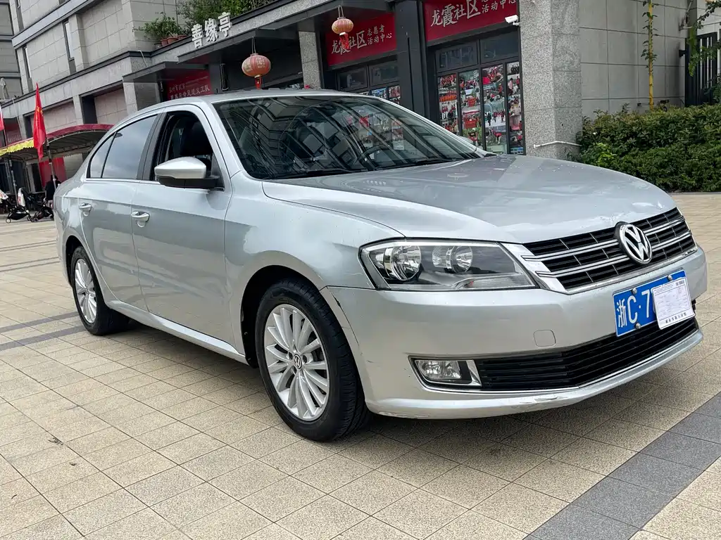 Volkswagen Lavida — миниатюра 3
