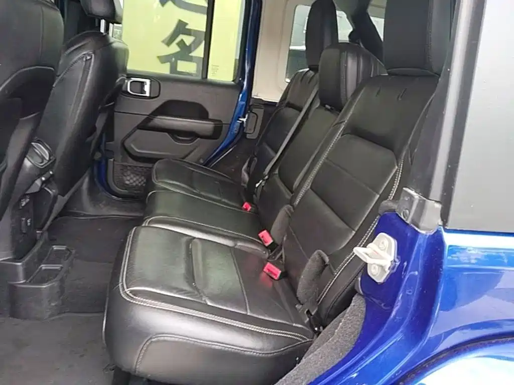 Jeep Wrangler — миниатюра 17