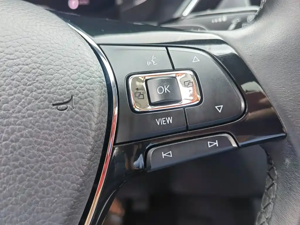 Volkswagen 途观L插电混动 — миниатюра 22