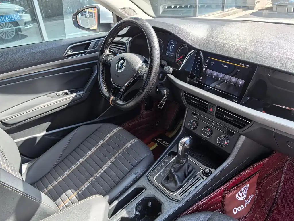 Volkswagen Lavida — миниатюра 8