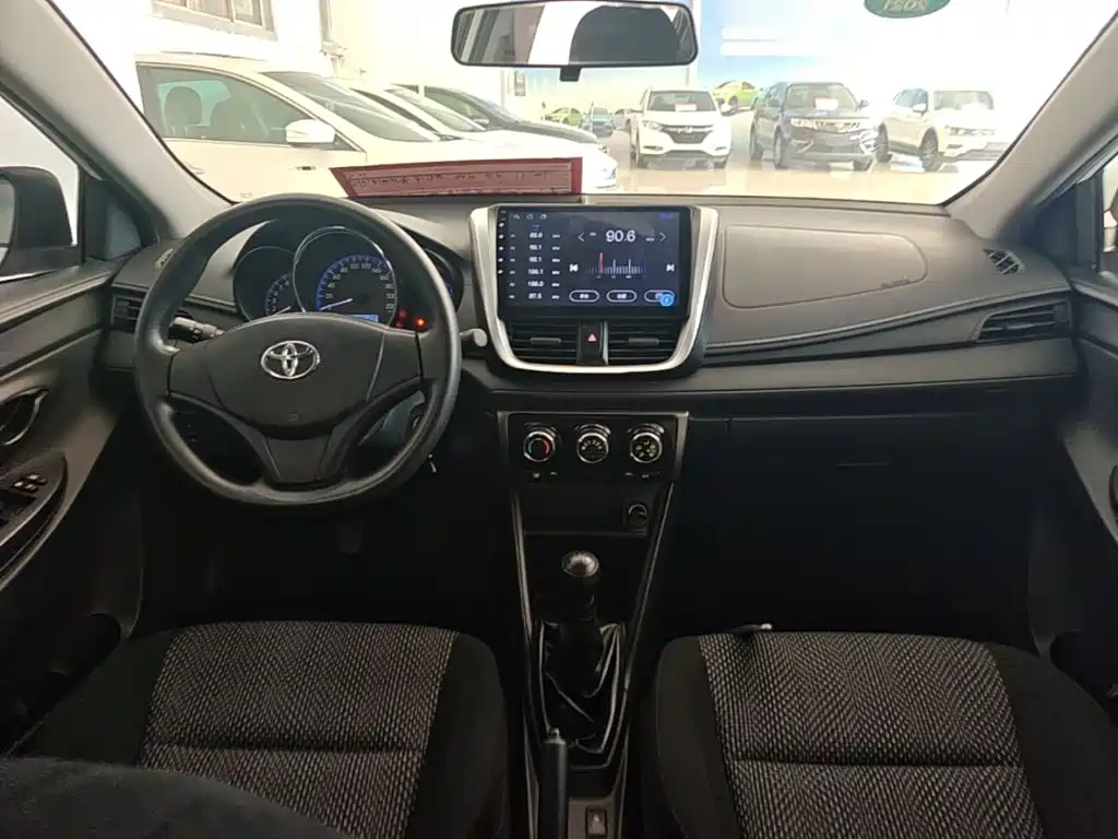 Toyota Vios — миниатюра 10
