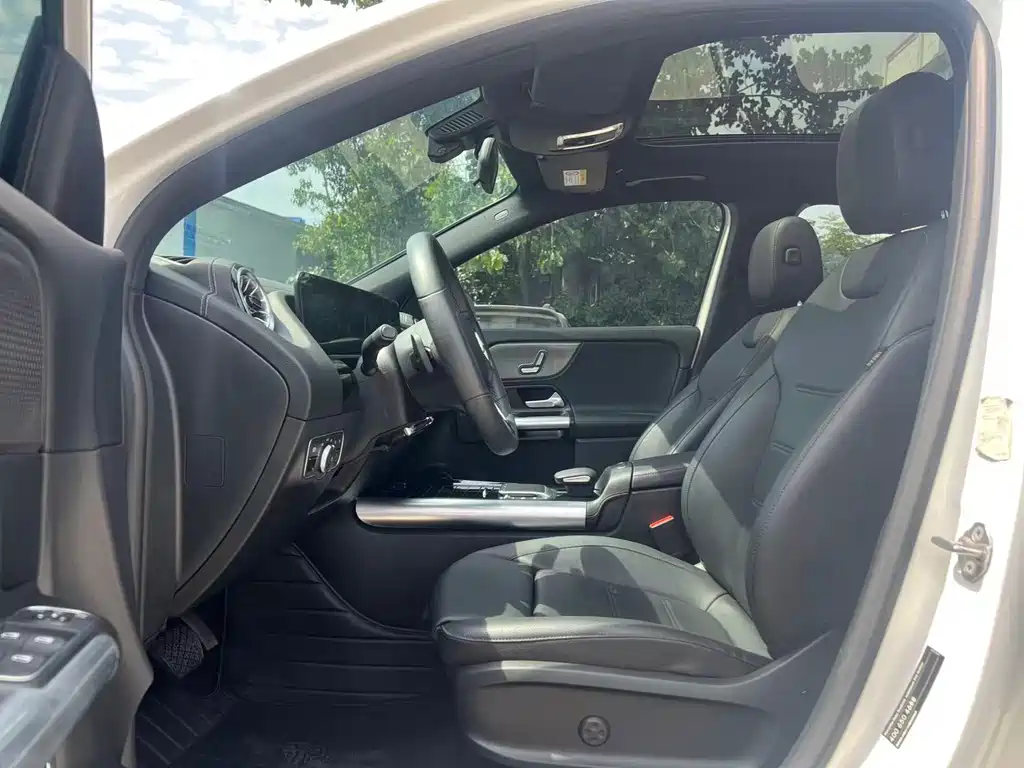 Mercedes-Benz GLA 2022 GLA 200