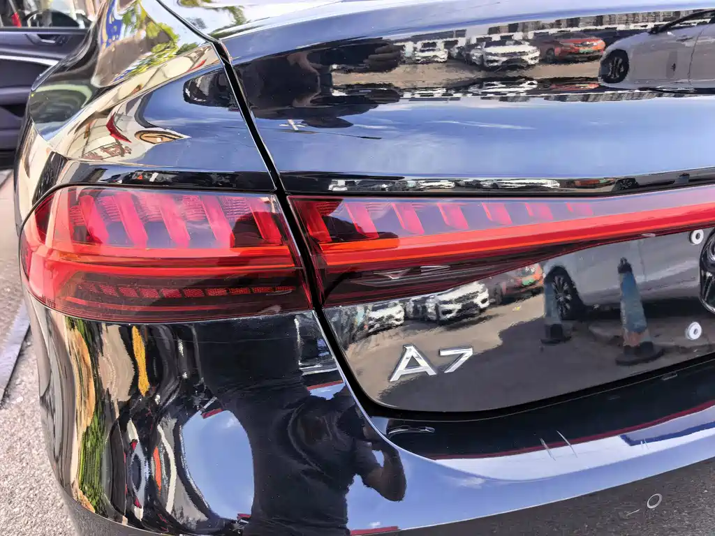 Audi A7L — миниатюра 16