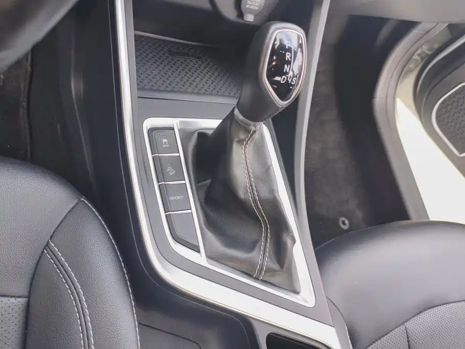 Geely Vision X3 — миниатюра 16