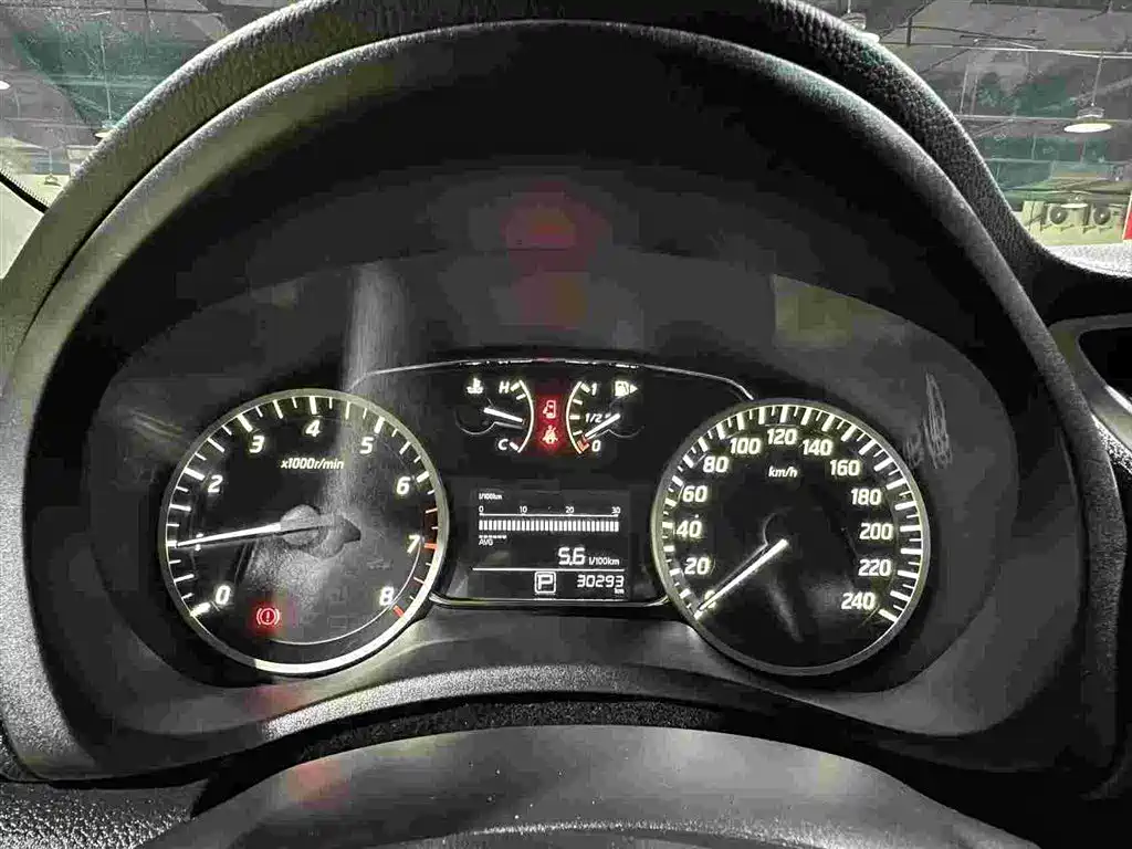 Nissan Sylphy — миниатюра 11