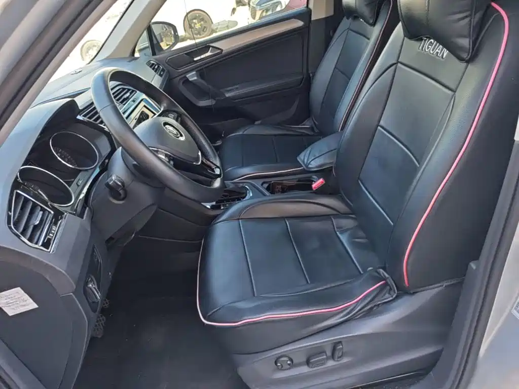 Volkswagen Tiguan L PHEV — миниатюра 15