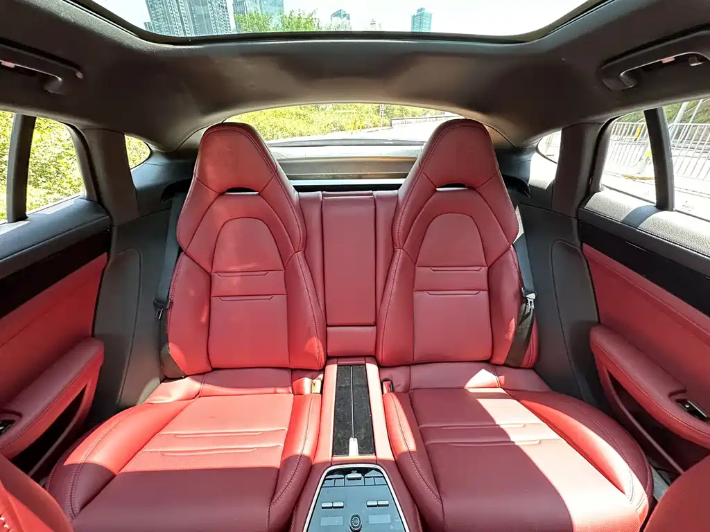 Porsche Panamera — миниатюра 11