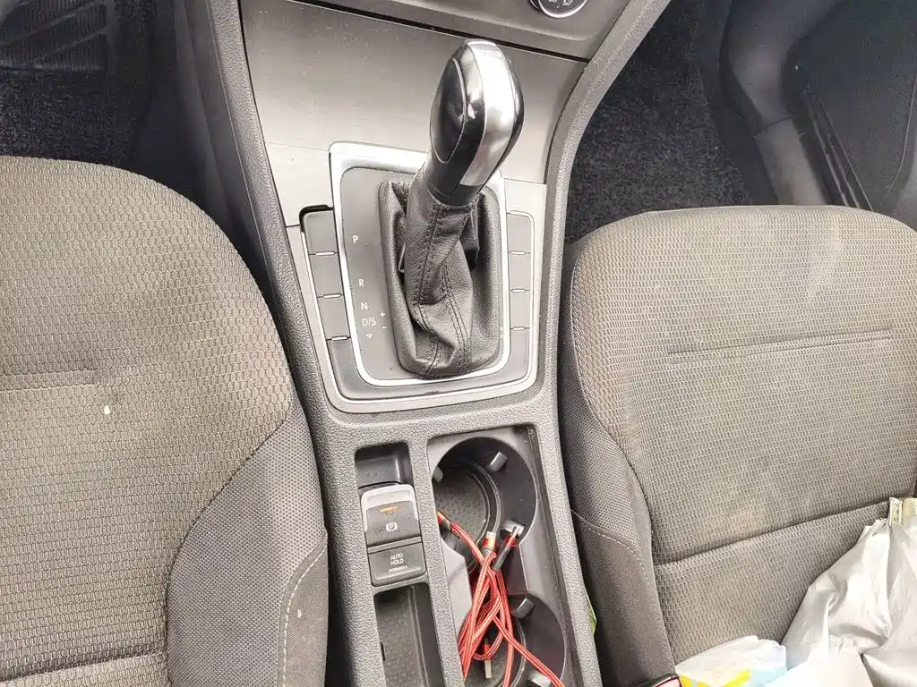 Volkswagen Golf — миниатюра 15