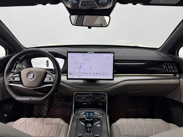 BYD Tang New Energy — миниатюра 4