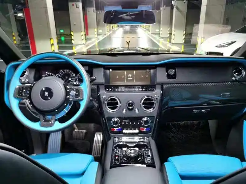 ROLLS-ROYCE CULLINAN