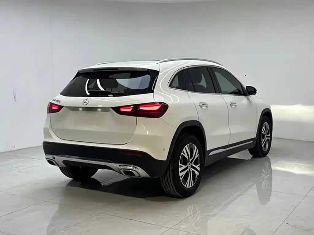 Mercedes-Benz GLA — миниатюра 4