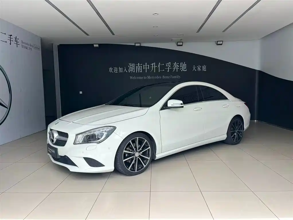 Mercedes-Benz CLA (Import)