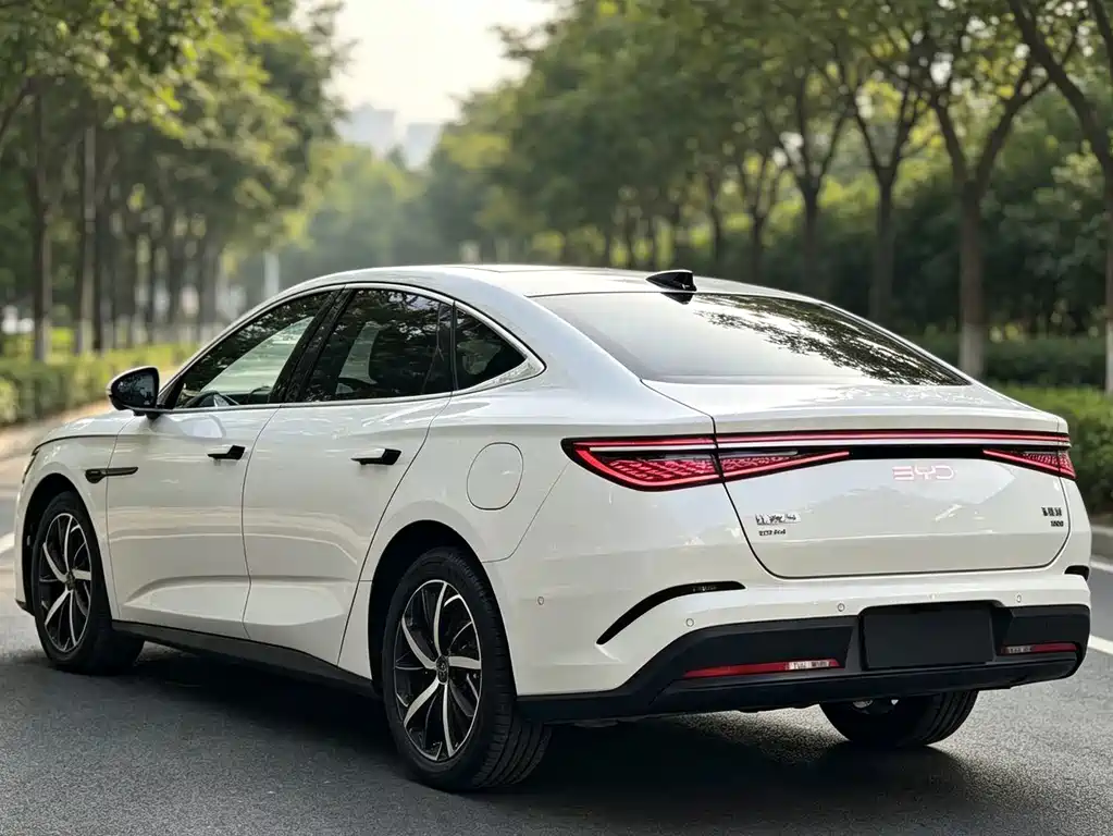 BYD Seal 07 DM-i — миниатюра 6