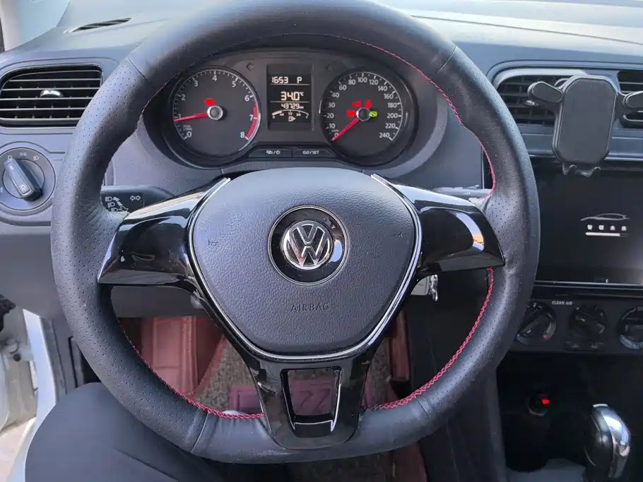 Volkswagen Polo — миниатюра 15