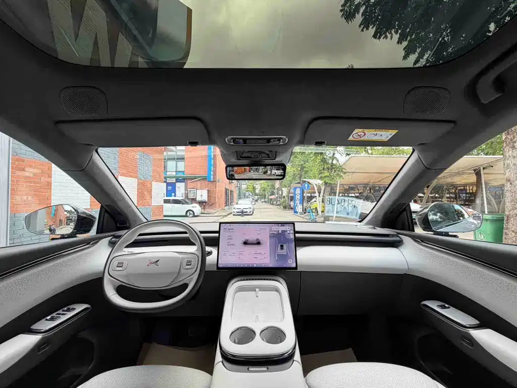 XPeng G7 — миниатюра 6