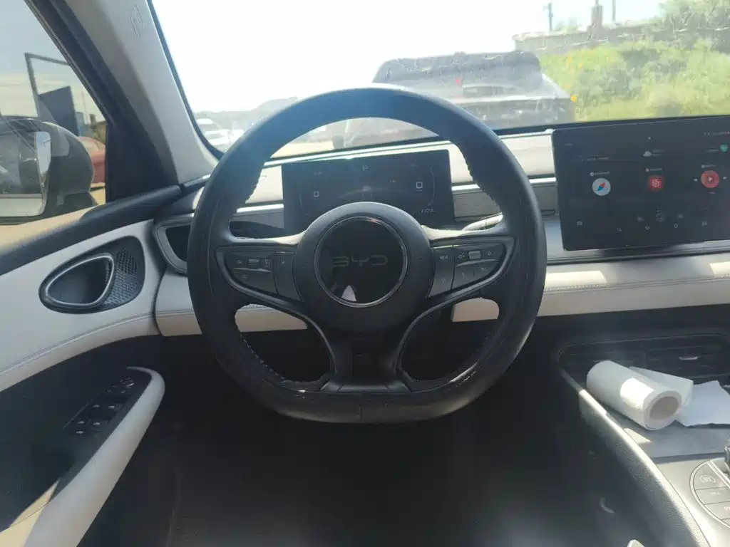 BYD Seal 05 DM-i — миниатюра 12