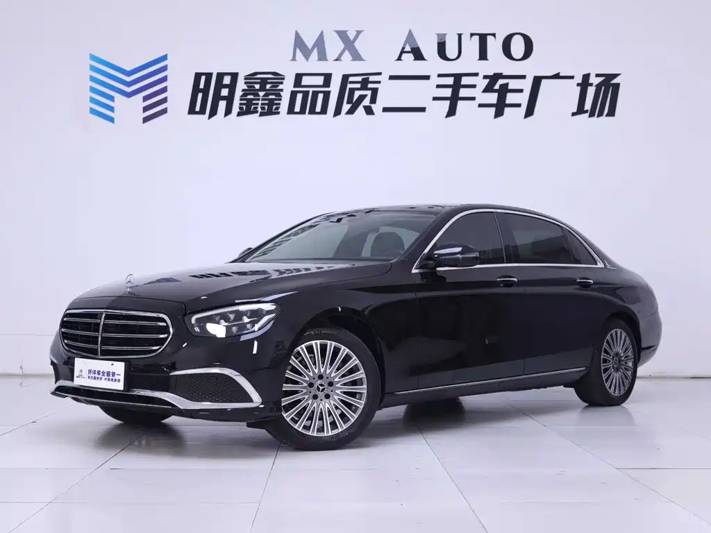 Mercedes-Benz E-Class — миниатюра 2