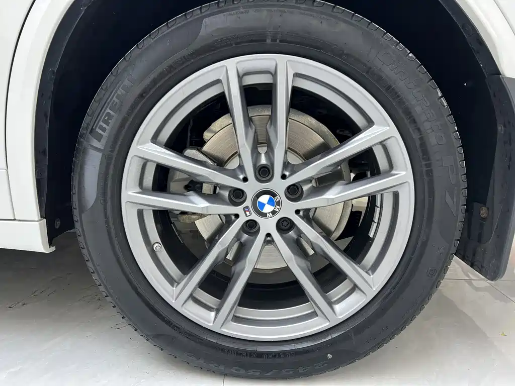 BMW X3 — миниатюра 16