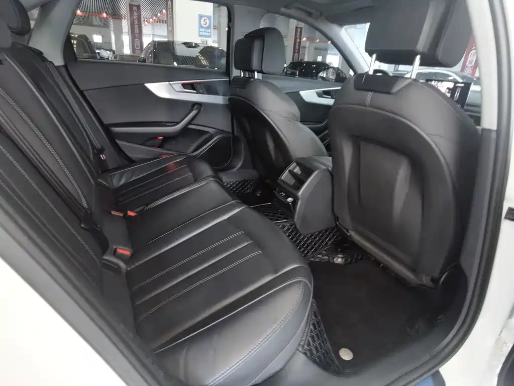Audi A4L — миниатюра 16